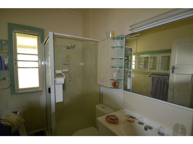 22 Sydney Street, Kepnock QLD 4670