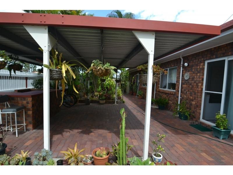 4 Aquamarine Road, Branyan QLD 4670