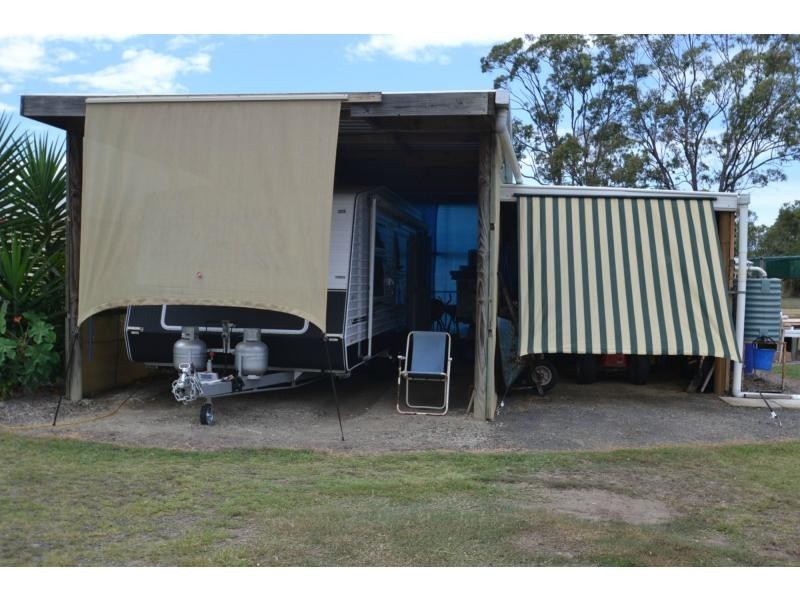 4 Aquamarine Road, Branyan QLD 4670