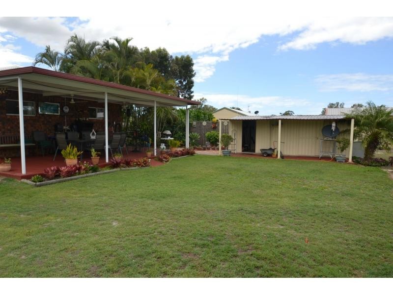 4 Aquamarine Road, Branyan QLD 4670
