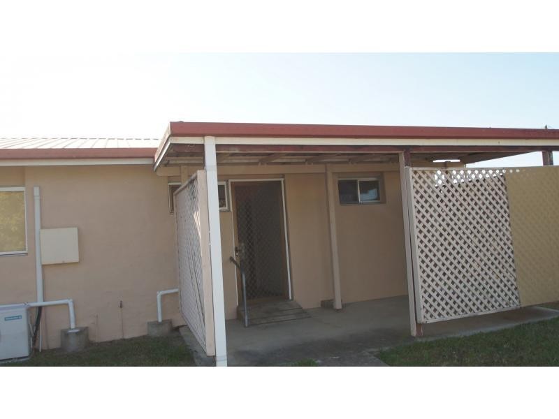 6 Wallace Street, Bundaberg North QLD 4670