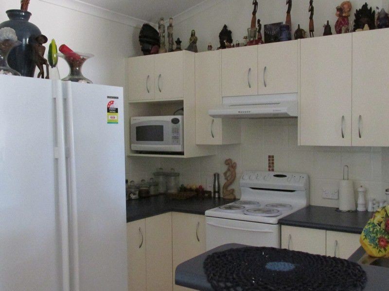 12 Moore Park Road, Moore Park Beach QLD 4670