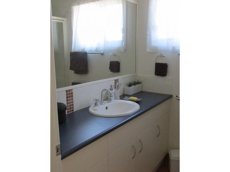 12 Moore Park Road, Moore Park Beach QLD 4670