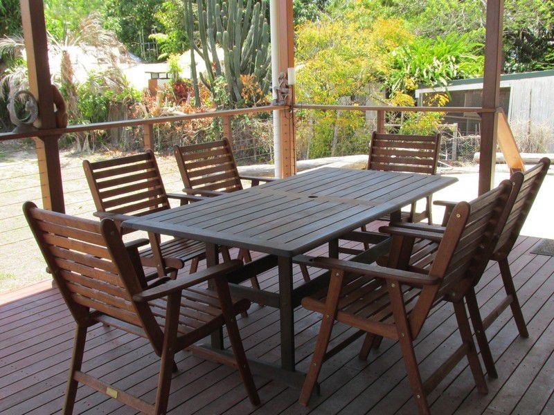 12 Moore Park Road, Moore Park Beach QLD 4670