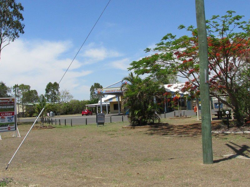 12 Moore Park Road, Moore Park Beach QLD 4670