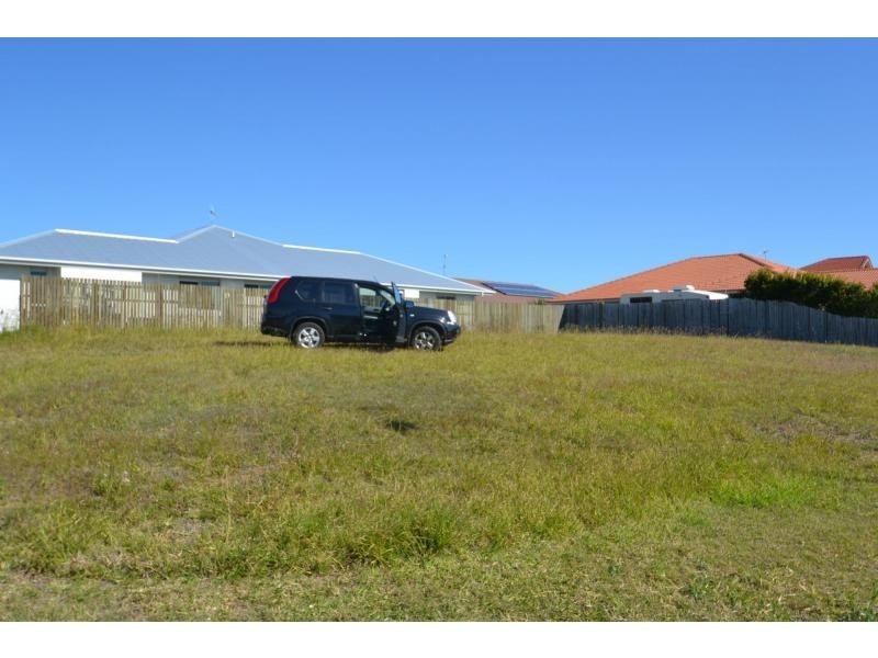 8 Evas Way, BARGARA, Bargara QLD 4670