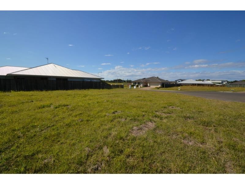 8 Evas Way, BARGARA, Bargara QLD 4670