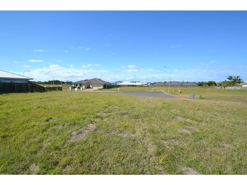8 Evas Way, BARGARA, Bargara QLD 4670