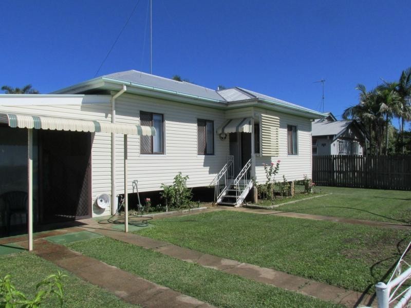 42 Steuart Street, Bundaberg North QLD 4670