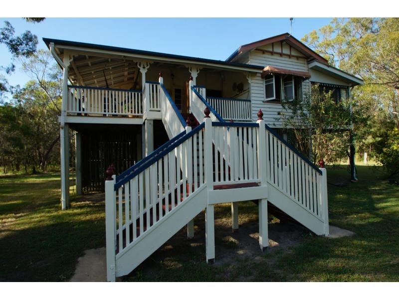 Moore Park Beach QLD 4670