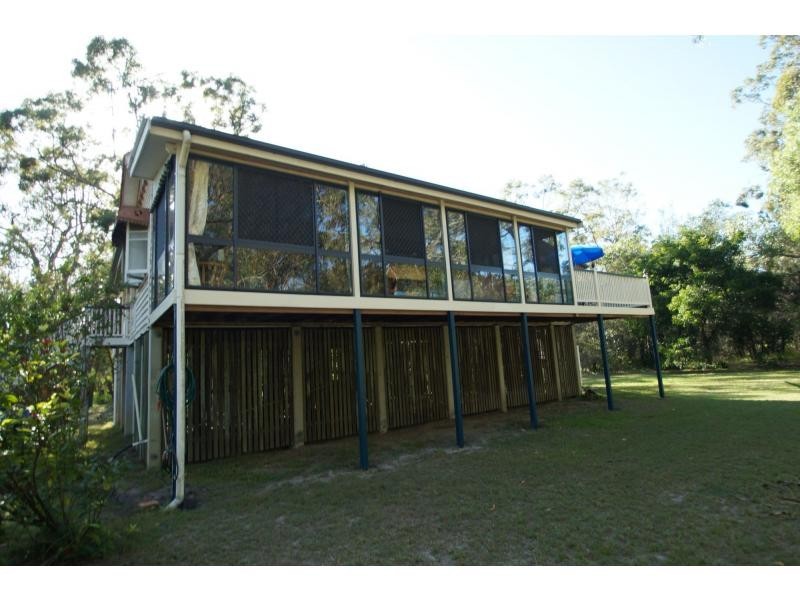 Moore Park Beach QLD 4670