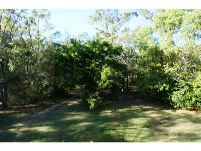 Moore Park Beach QLD 4670