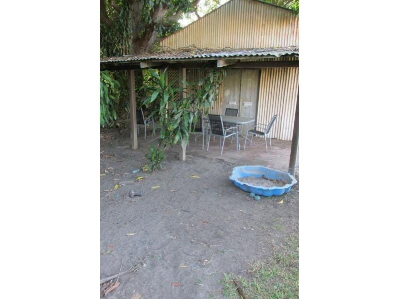 2 Coomber Street, Svensson Heights QLD 4670