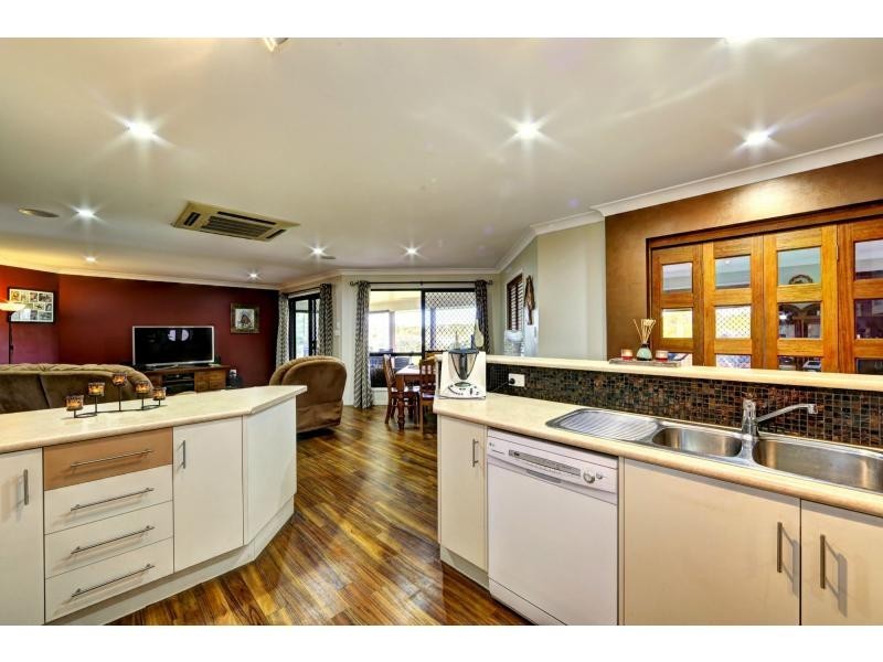 Calavos QLD 4670
