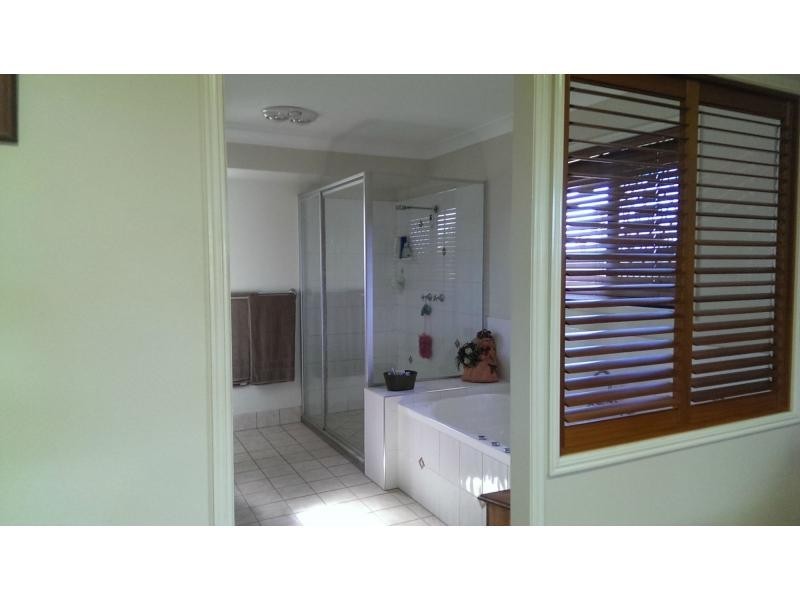Calavos QLD 4670