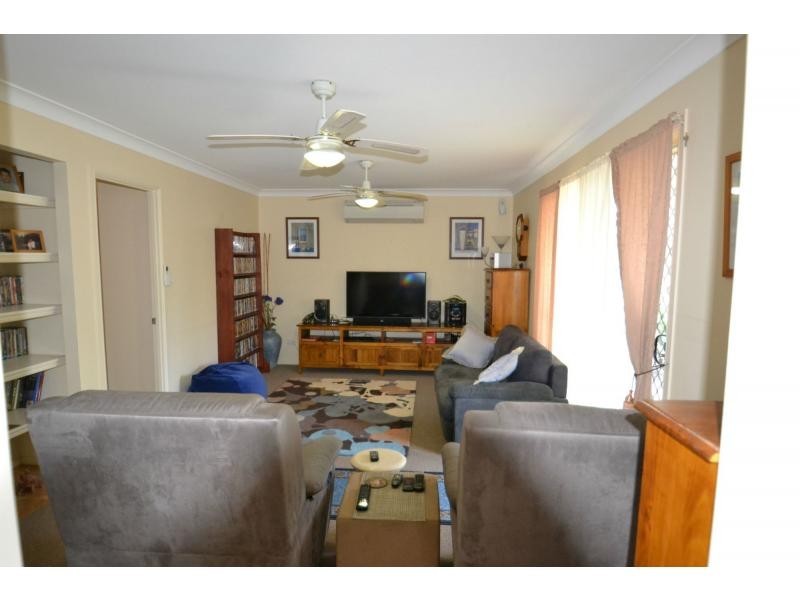 89 Pharlap Parade, Branyan QLD 4670