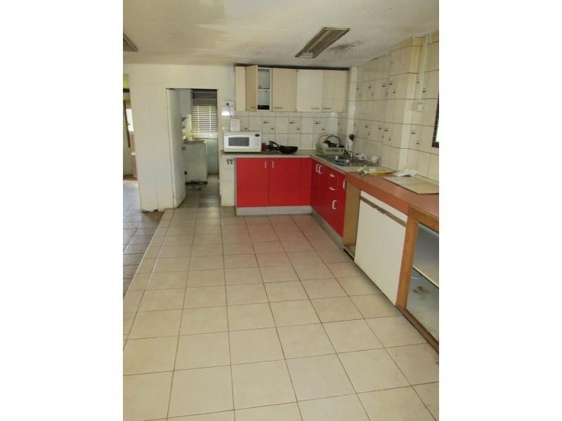 Thabeban QLD 4670