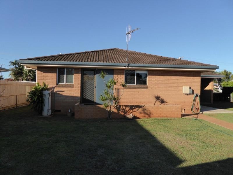 3 NEWITT Street, Thabeban QLD 4670