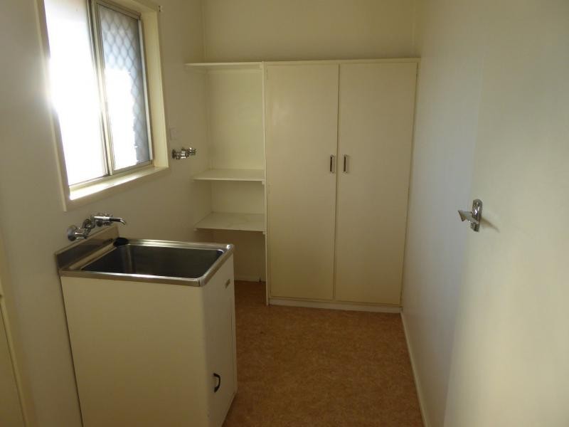 3 NEWITT Street, Thabeban QLD 4670