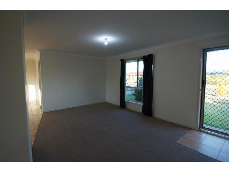 50 Dawson Avenue, Thabeban QLD 4670