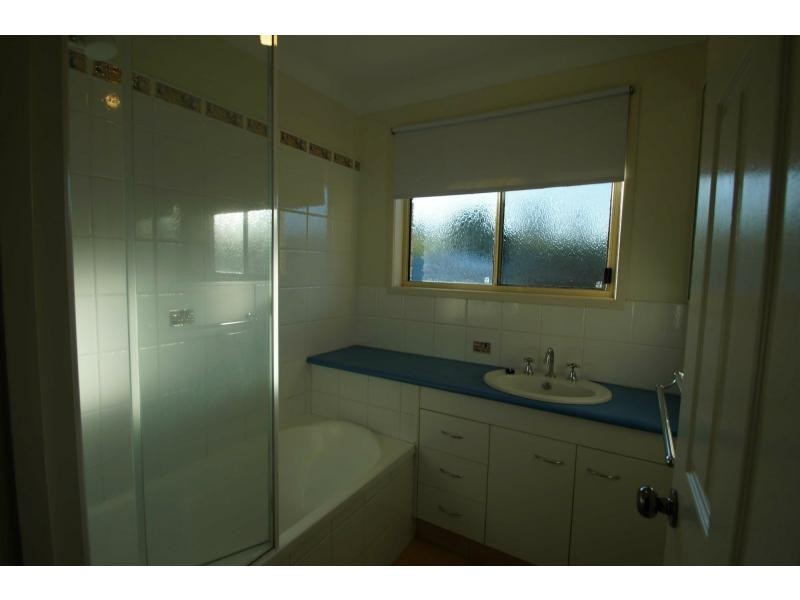 50 Dawson Avenue, Thabeban QLD 4670