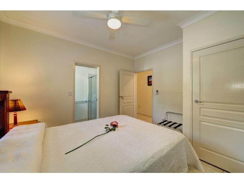 1 Gengers Road, Moore Park Beach QLD 4670