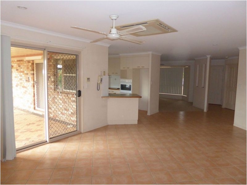 7 Waratah Drive, Avoca QLD 4670