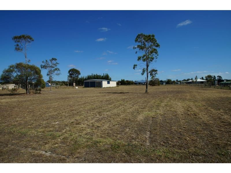 7 Palmerston Drive, Branyan QLD 4670