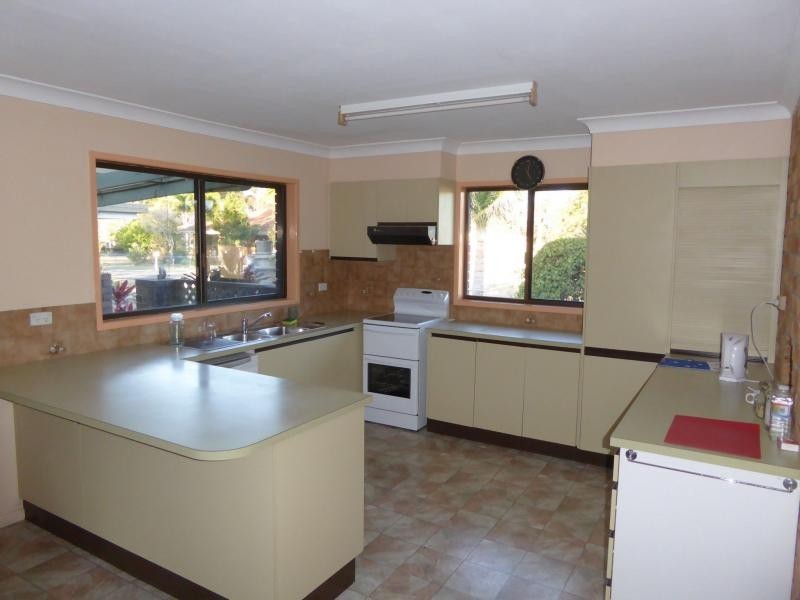 3 Bunyarra Drive, South Kolan QLD 4670