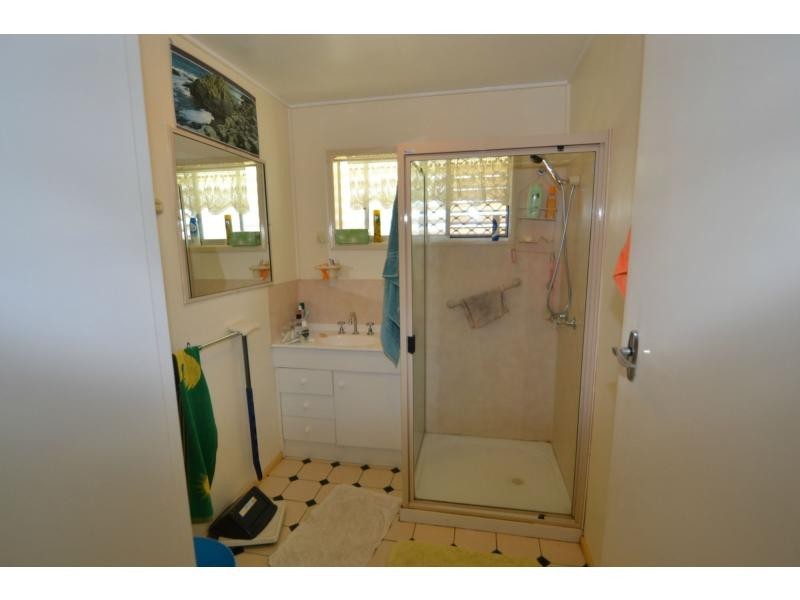 27 Cottell Street, Bundaberg North QLD 4670