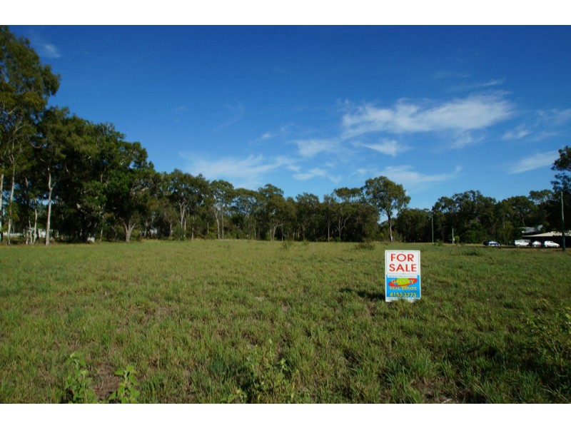 Moore Park Beach QLD 4670