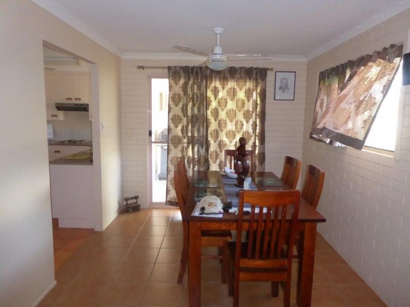 2 Belluna Crescent, Gooburrum QLD 4670