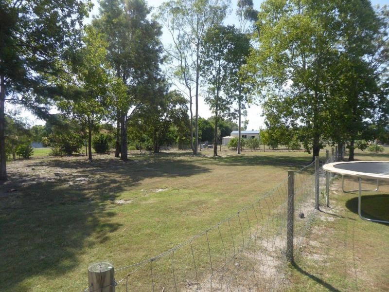 2 Belluna Crescent, Gooburrum QLD 4670