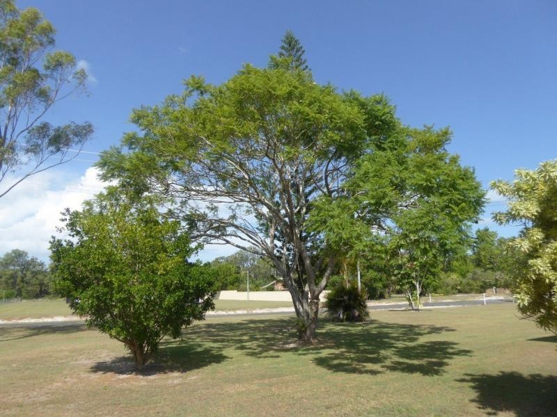 2 Belluna Crescent, Gooburrum QLD 4670