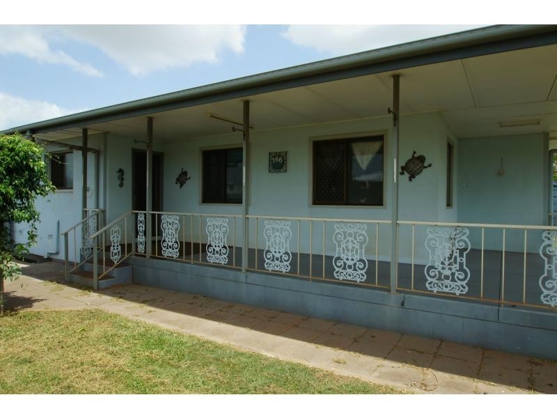 166 Mount Perry Road, Bundaberg North QLD 4670