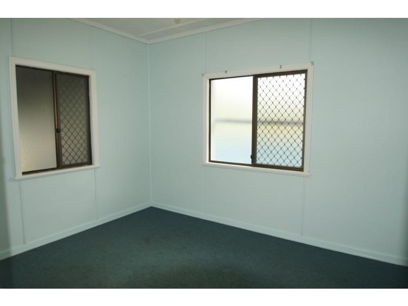 166 Mount Perry Road, Bundaberg North QLD 4670