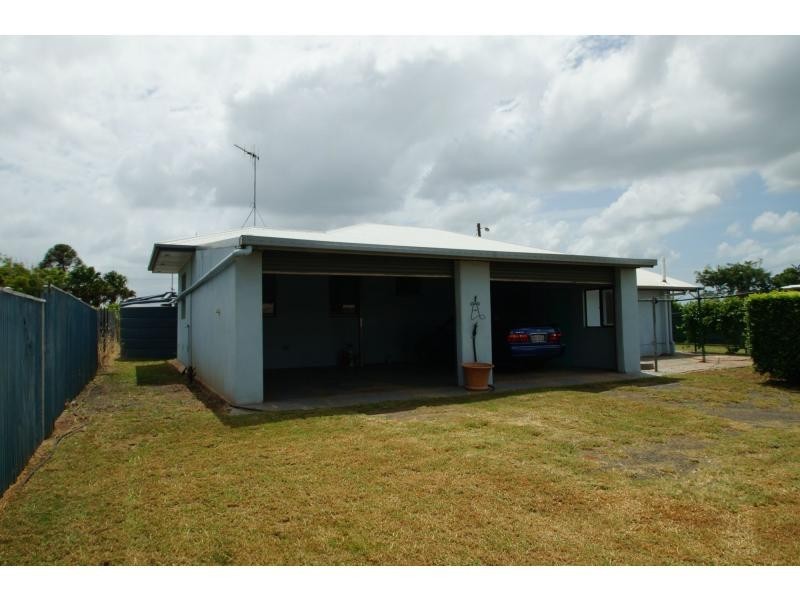 166 Mount Perry Road, Bundaberg North QLD 4670