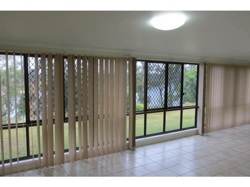 Sharon QLD 4670