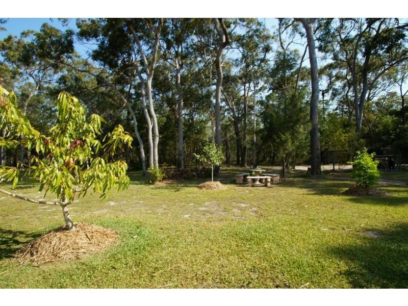 Moore Park Beach QLD 4670