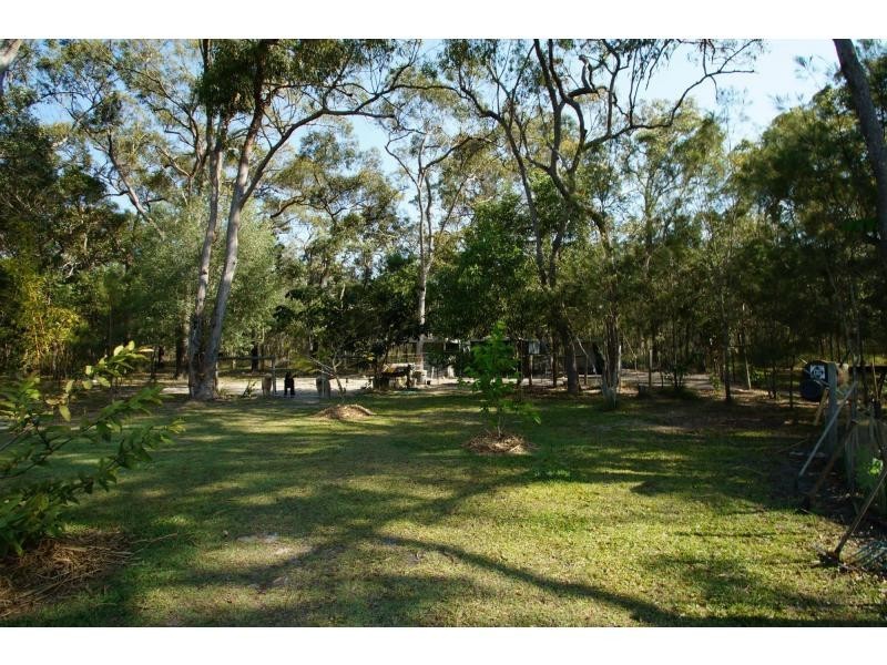 Moore Park Beach QLD 4670