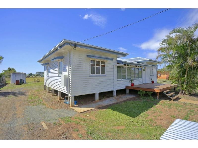 1587 Moore Park Road, Gooburrum QLD 4670