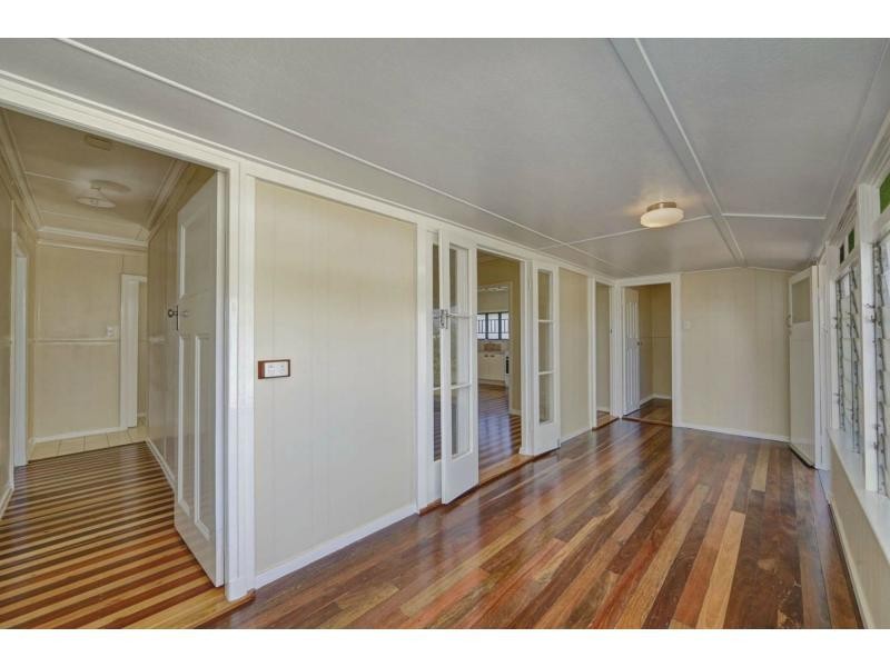 1587 Moore Park Road, Gooburrum QLD 4670