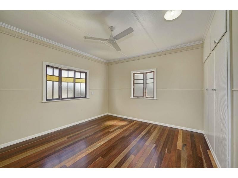 1587 Moore Park Road, Gooburrum QLD 4670
