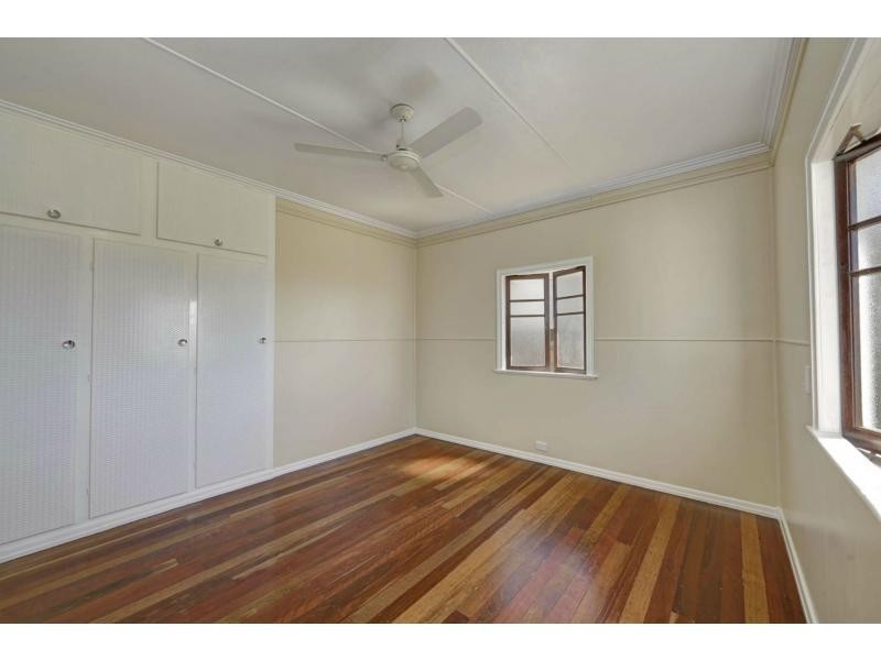 1587 Moore Park Road, Gooburrum QLD 4670