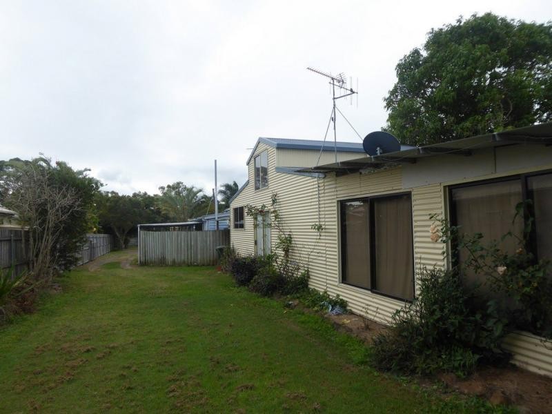 14 De Gunst Street, Kepnock QLD 4670