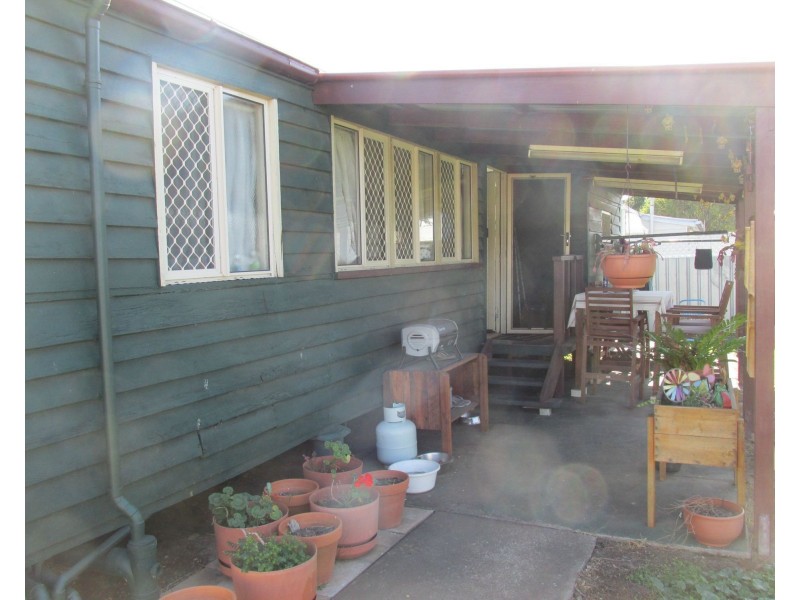 8 Cran Street, Bundaberg East QLD 4670