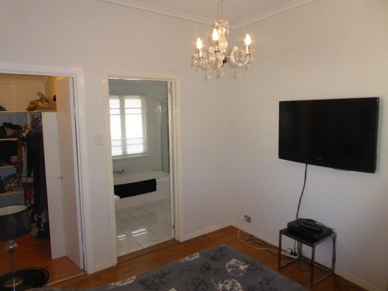 11 MILL Street, Wallaville QLD 4671