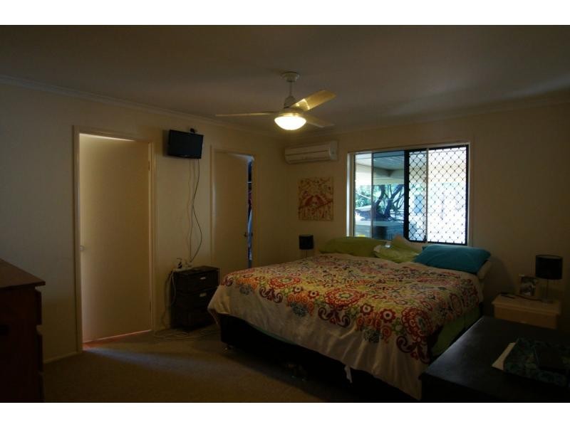 Moore Park Beach QLD 4670