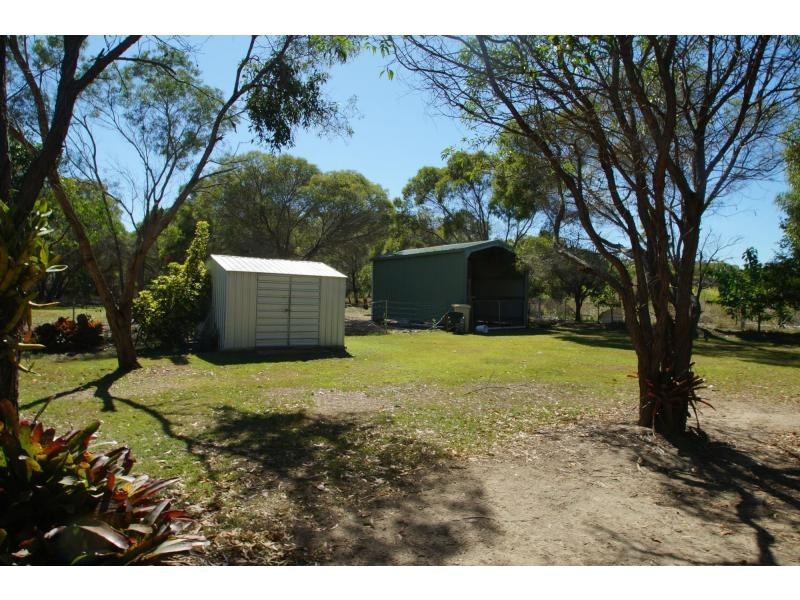 Moore Park Beach QLD 4670
