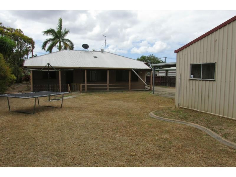 22 McCracken Street, Walkervale QLD 4670